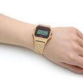 Часы Timex T80 Space Invaders TW2V30100 фото 5